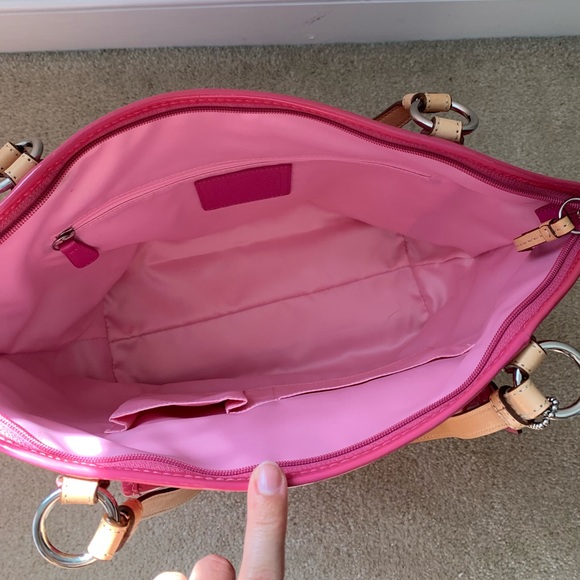 Coach Purse - Picture 5 of 6